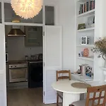 Spacious 1 Bedroom Flat In Fulham
